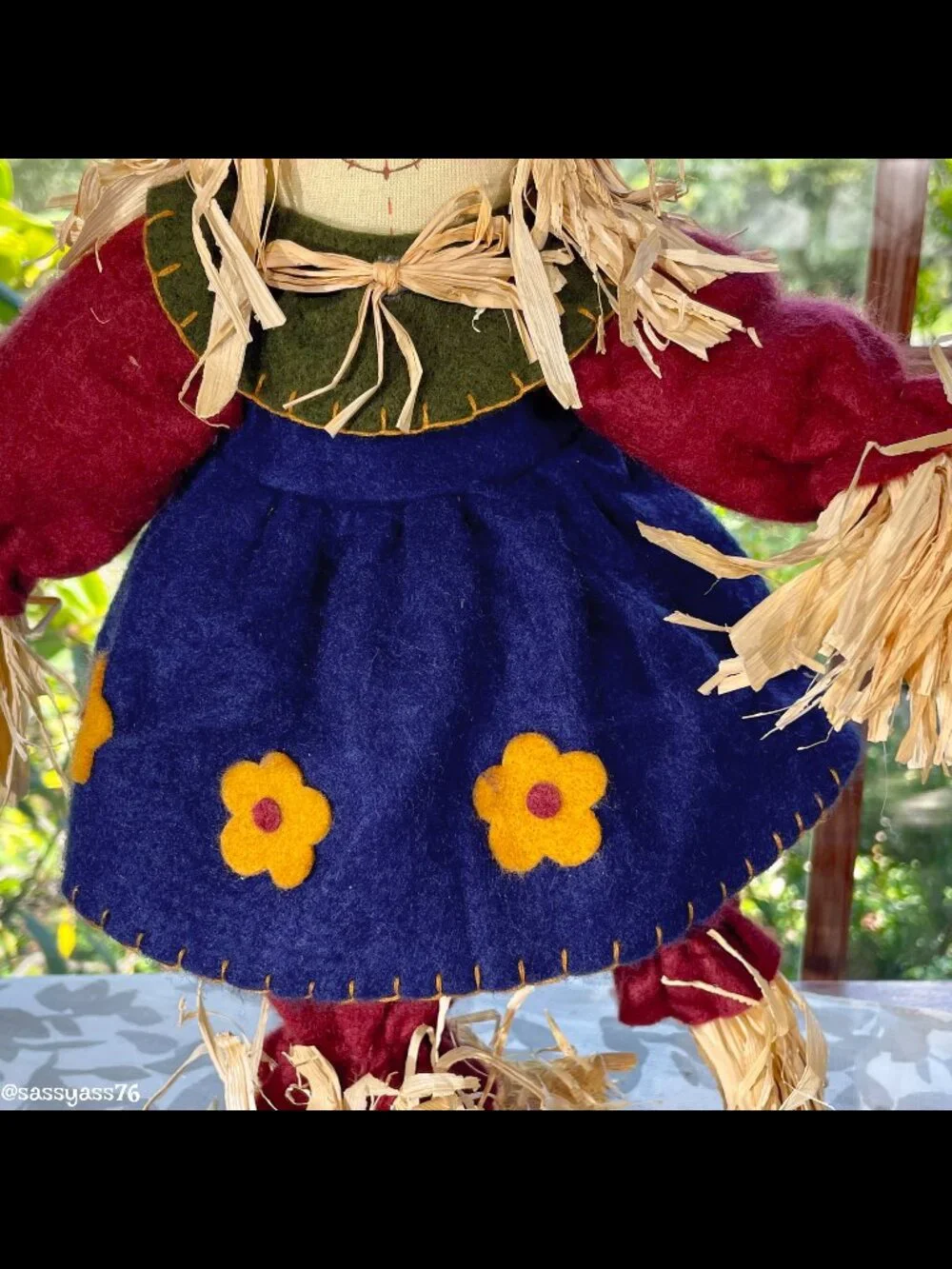 ▪️VTG▪️Three HANDCRAFTED 18.5" & 12.5" Straw Textile & Wood SCARECROW Figures - Picture 12 of 15